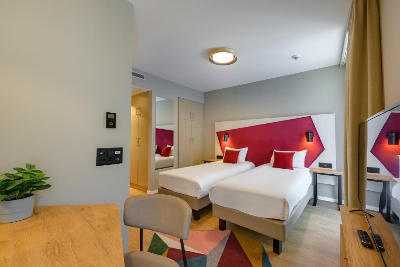 Aparthotel Adagio Zurich City Center Bagian luar foto